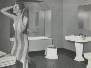 Французька ванна кімната: давня історія кохання