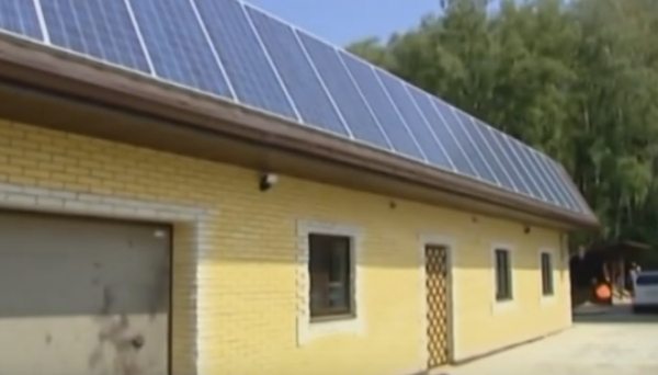 Економія енергії або застосування сонячних батарей