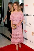 Фото дня: Эмилия Кларк появилась на мероприятии BAFTA в нежнейшем розовом кружеве