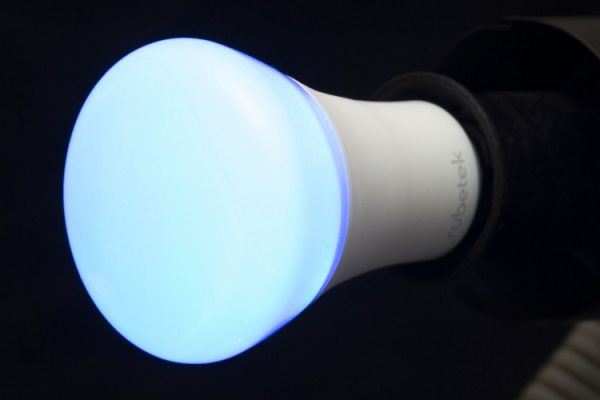 Обзор умной Wi-Fi LED-лампы Rubetek RL-3103