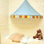 Каково предназначение балдахина над кроватью в детских спальнях?
