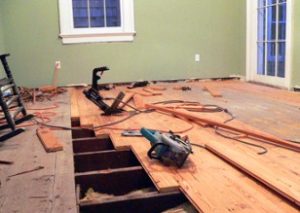 Особливості ремонту дерев'яної підлоги