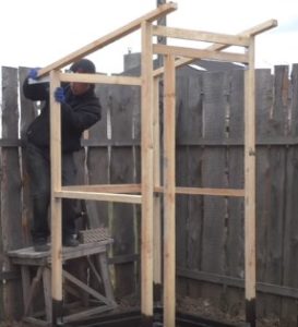 Дерев'яний туалет для дачі своїми руками + відео керівництво